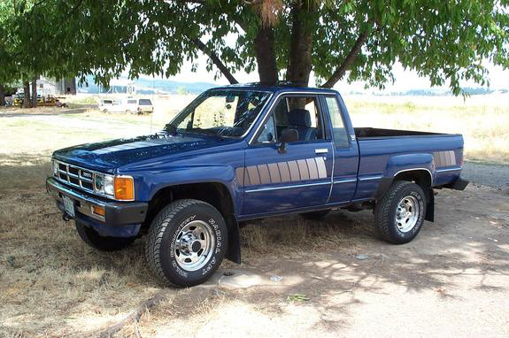 1984 toyota sr5 pickup #2